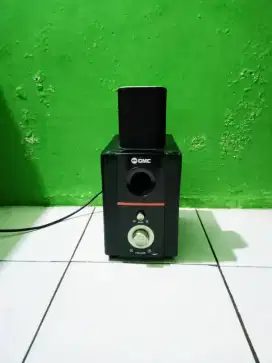 SPEKER GMC TYPE 888C BELUM BLUETHOOT MANTAP