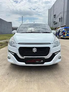 Suzuki Ertiga Dreza matic murah 2017 putih