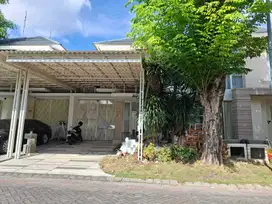 Disewakan rumah furnished di Pakuwon