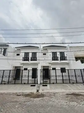 Baru Gress Rumah Sutorejo‼️Dekat Raya Mulyosari & Unair Kampus C