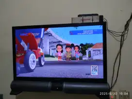 dijual segera TV sharp aquos japan 32 inch