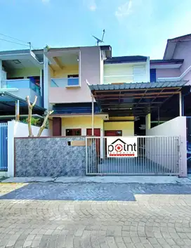 Rumah 2 Lt Bagus Dekat Luwes Gentan Sukoharjo