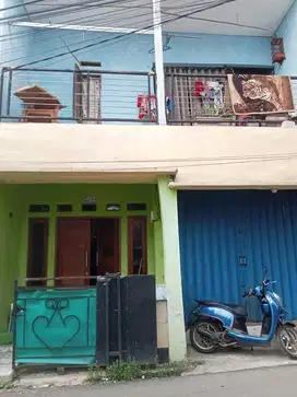 Jual rumah murah 2 lantai di pondok kacang