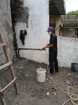 Professional jasa Anti rayap atau basmi hama rayap