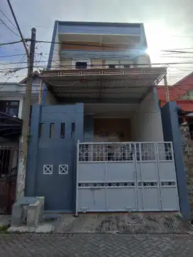 Rumah Siap Huni Surabaya Timur. Dekat Pakuwon City.
