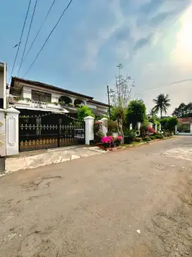 DIJUAL RUMAH HARGA HANCUR TERJUN BEBAS DIBAWAH NJOP TANAH LUAS CINERE