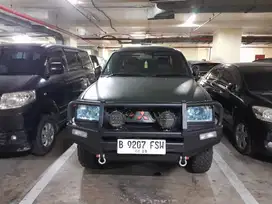 MOBIL DIJUAL STRADA  L 200 2800 CC