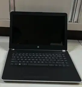 Laptop HP 14 bw502AU Layar 14 Inci RAM 8 HDD 500 GB Second