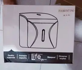 Tempat tissue dinding