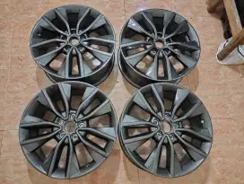 Vleg Honda HRV TURBO RS R18 2025