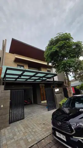 *Dijual rumah di cluster Favorit di Citraland* 

*Surabaya Barat*