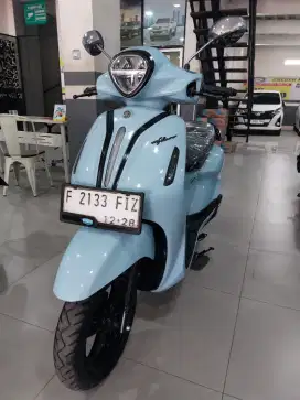 Yamaha grand filano lux