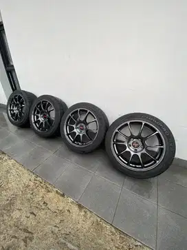Velg Volk Rays R17 & Ban Champiro SX2 225/45