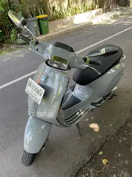 Vespa Sprint 2024