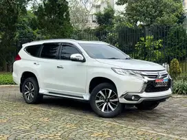 [ KM64RB ] Mistubishi Pajero Sport Dakar 4x2 2017 Putih Sunroof