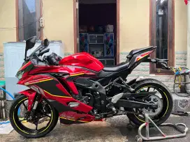 Kawasaki ninja ZX type ABS tahun 2024 full orisinil siap pakek