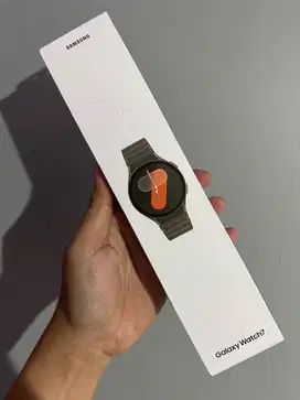 COD Samsung Galaxy Watch 7 40mm Green New