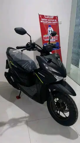 HONDA BEAT STREET HITAM
