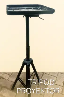Tripod proyektor