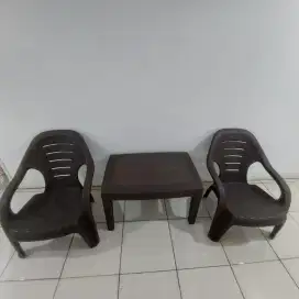 JUAL MURAH 1 meja dan 2 kursi olymplast
