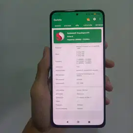 POCO F4 5G Hitam Second Mulus Nominus 8/256 Snapdragon 870