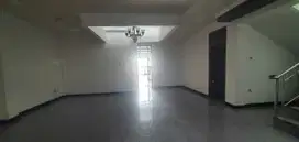 Rumah 2Lantai Strategis DiBKR - Ideal Untuk Kantor atau Tempat Tinggal