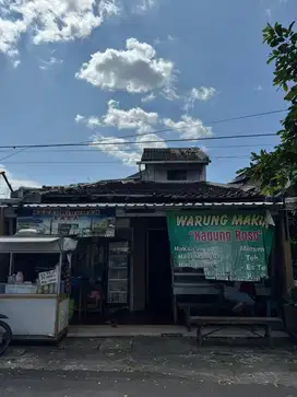 DIJUAL CEPAT RUMAH STRATEGIS BANYUMANIK