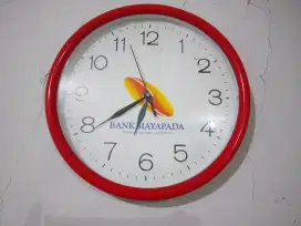 Jam Dinding Mayapada Bulat – Cocok untuk Kantor, Rumah, atau Toko