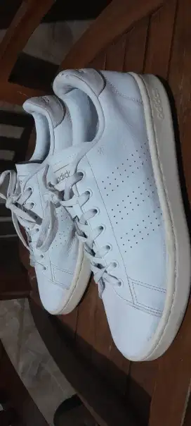 ADIDAS CLOUDFOAM uk. 44