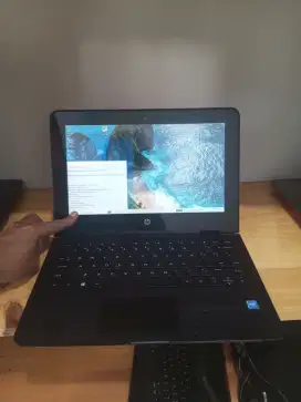 Touchscreen HP Convertible X360  N4000 DDR4 4GB 500GB LED 12  3.5 Jam