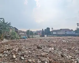 Tanah Luas untuk komersial di Pejaten Raya Jakarta Selatan