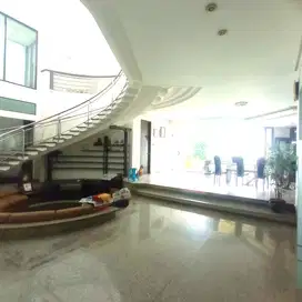 DiJual Rumah Dharmahusada Indah,Selangkah ke Galaxy Mall n Merr
