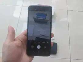 Xiaomi Redmi 8 Dualsim 4G Ram 4/64GB Onyx Black Lengkap dari baru BU