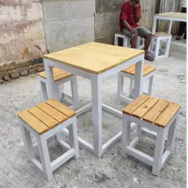 Meja cafe/meja warkop full kayu satu set 4 kursi