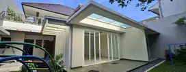 Dijual rumah Lux Di Setra Murni Atas Setra Sari