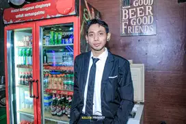 Mencari lowongan pekerjaan
