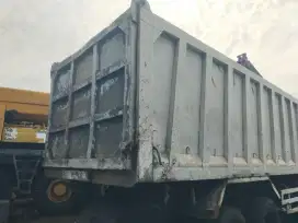 Bak dump truk index 26kubix komplit Bekas truk Nissan cwa