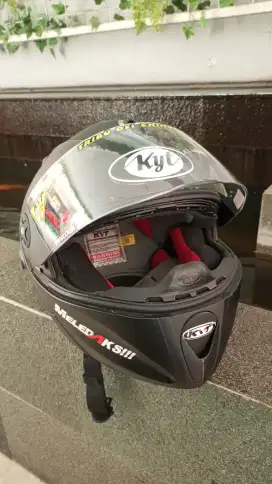 helm full face kyt x rocket size M busa size S