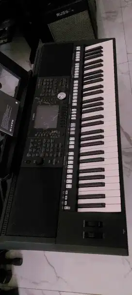 Keyboard yamaha Psr-S 950