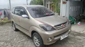 Daihatsu Xenia 2005 Xi jok baru subwoofer double din biled