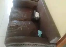 Kursi sofa merk morres bahan tebal minus