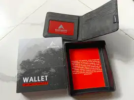 Dompet eiger dijamin ori 200% kondisi BARU with box