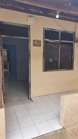 Dikontrakkan Rumah mungil,Asri nan indah