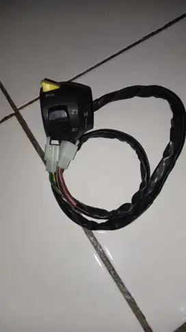 Sakelar set kiri yamaha byson