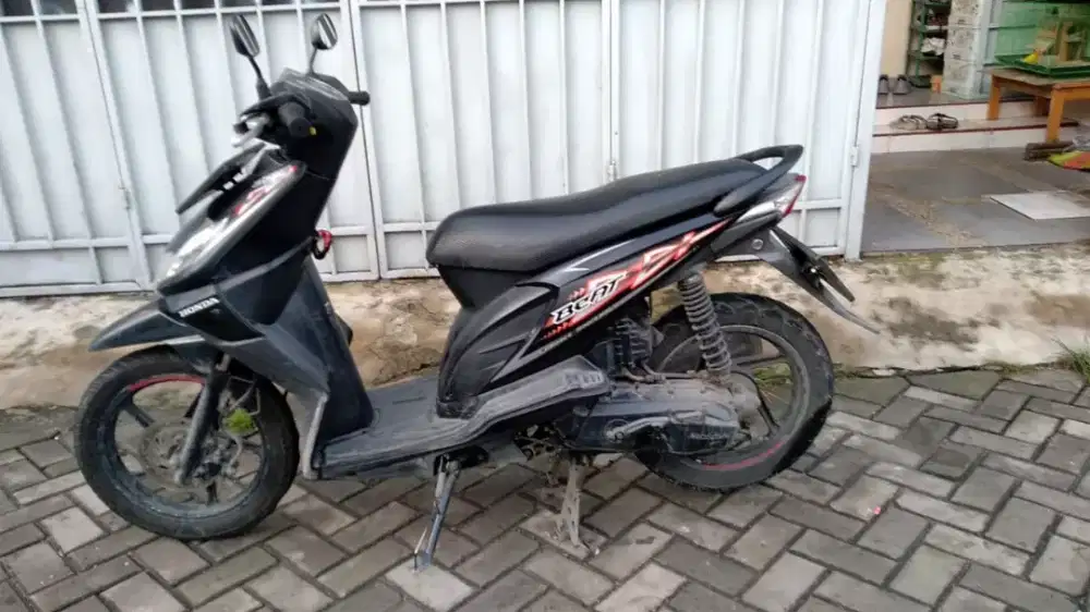 Dijual motor beat bekas antar jemput anak sekolah