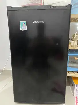 Kulkas Mini 100 liter