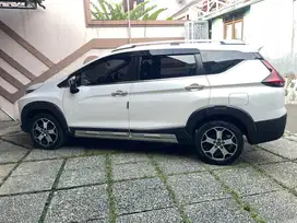 Mitsubishi Xpander Cross 2022 Istimewa Pakai Sendiri