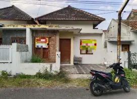 Dijual cepat rumah baru lokasi dekat Bypass di Margahayu Raya