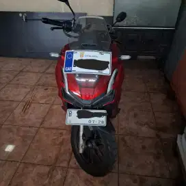 Honda ADV 160 2023 Merah Marun