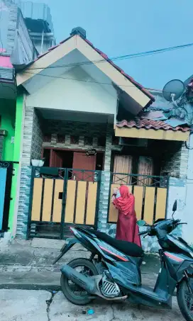 di jual rumah minimalis,di pusat kota pondok gede